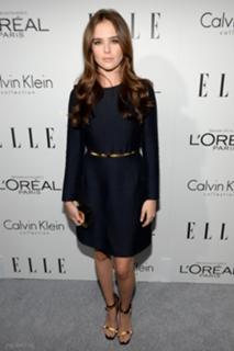 Zoey Deutch feet photo thumbnail