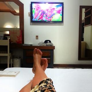 Lívia Andrade feet photo thumbnail