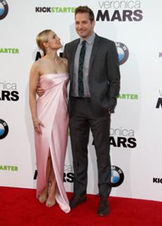 Kristen Bell feet photo thumbnail