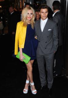 Pixie Lott feet photo thumbnail