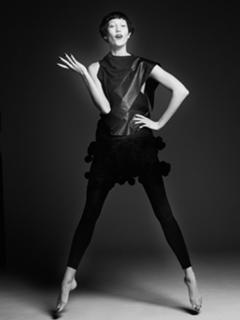 Karlie Kloss feet photo thumbnail