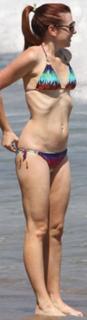 Alyson Hannigan feet photo thumbnail