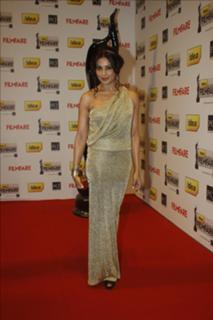 Bipasha Basu feet photo thumbnail