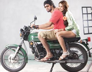 Bipasha Basu feet photo thumbnail