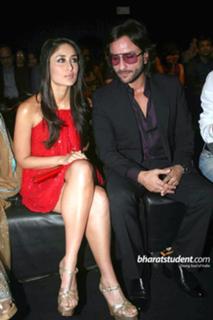 Kareena Kapoor feet photo thumbnail