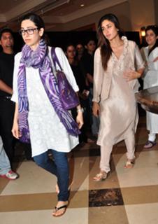 Kareena Kapoor feet photo thumbnail