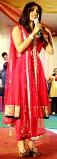 Priyanka Chopra Jonas feet photo thumbnail