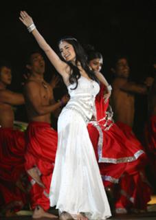 Katrina Kaif feet photo thumbnail
