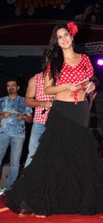 Katrina Kaif feet photo thumbnail
