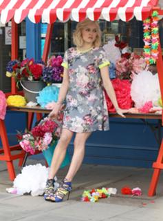 Fearne Cotton feet photo thumbnail