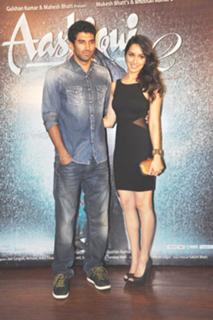 Shraddha Kapoor feet photo thumbnail