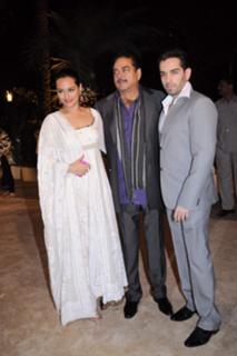Sonakshi Sinha feet photo thumbnail