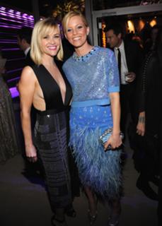 Reese Witherspoon feet photo thumbnail