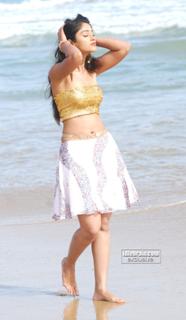 Ileana D'Cruz feet photo thumbnail