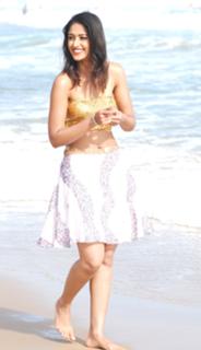 Ileana D'Cruz feet photo thumbnail