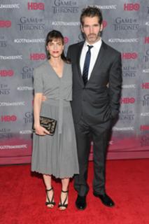 Amanda Peet feet photo thumbnail