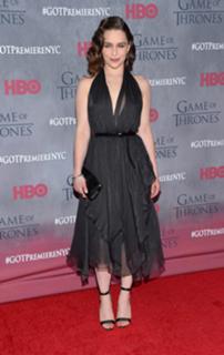 Emilia Clarke feet photo thumbnail