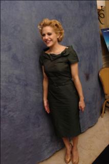 Brittany Murphy feet photo thumbnail