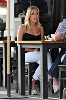 Kristin Cavallari feet photo thumbnail