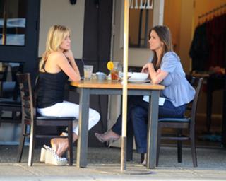Kristin Cavallari feet photo thumbnail