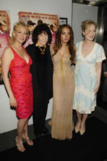Virginia Madsen feet photo thumbnail