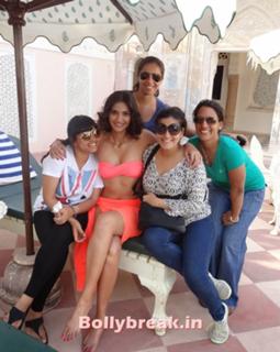 Sonam Kapoor feet photo thumbnail