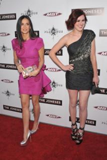 Rumer Willis feet photo thumbnail