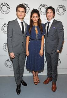 Nina Dobrev feet photo thumbnail