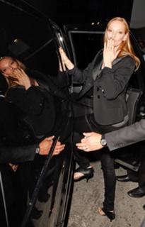 Uma Thurman feet photo thumbnail