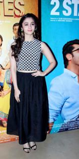 Alia Bhatt feet photo thumbnail