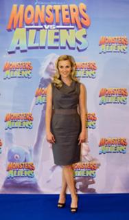 Reese Witherspoon feet photo thumbnail