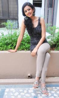 Rakul Preet Singh feet photo thumbnail