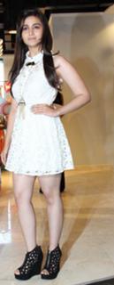 Alia Bhatt feet photo thumbnail