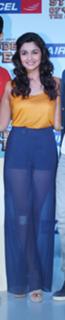 Alia Bhatt feet photo thumbnail