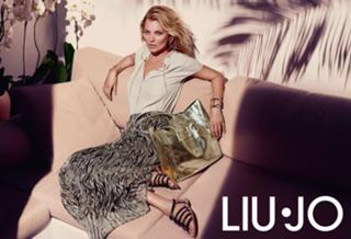 Kate Moss feet photo thumbnail