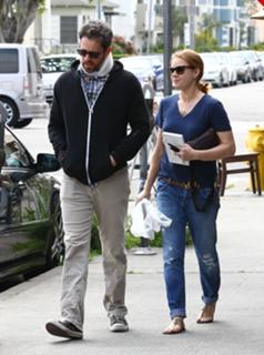 Amy Adams feet photo thumbnail