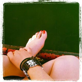 Joyce Ilg feet photo 4