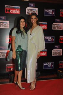 Deepika Padukone feet photo thumbnail