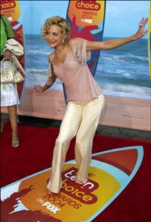 Brittany Murphy feet photo thumbnail