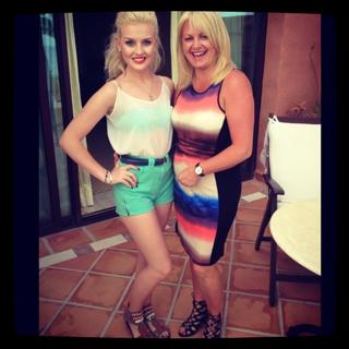 Perrie Edwards feet photo thumbnail