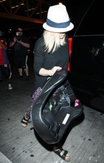Kristen Bell feet photo thumbnail