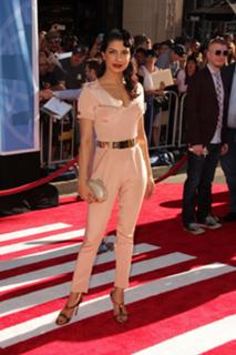 Priyanka Chopra Jonas feet photo thumbnail