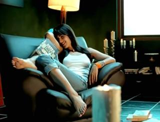 Katrina Kaif feet photo thumbnail