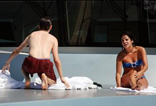 Lily Allen feet photo thumbnail
