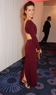 Kate Beckinsale feet photo thumbnail
