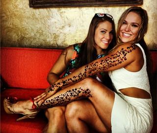 Ronda Rousey feet photo thumbnail
