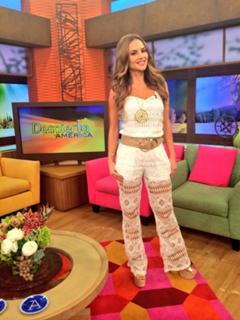 Ximena Córdoba feet photo 1