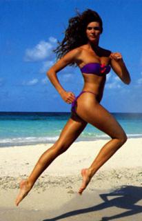 Elle Macpherson feet photo thumbnail