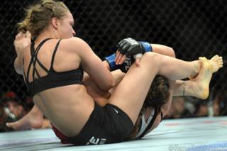 Ronda Rousey feet photo thumbnail