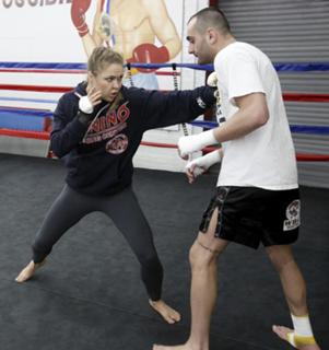 Ronda Rousey feet photo thumbnail